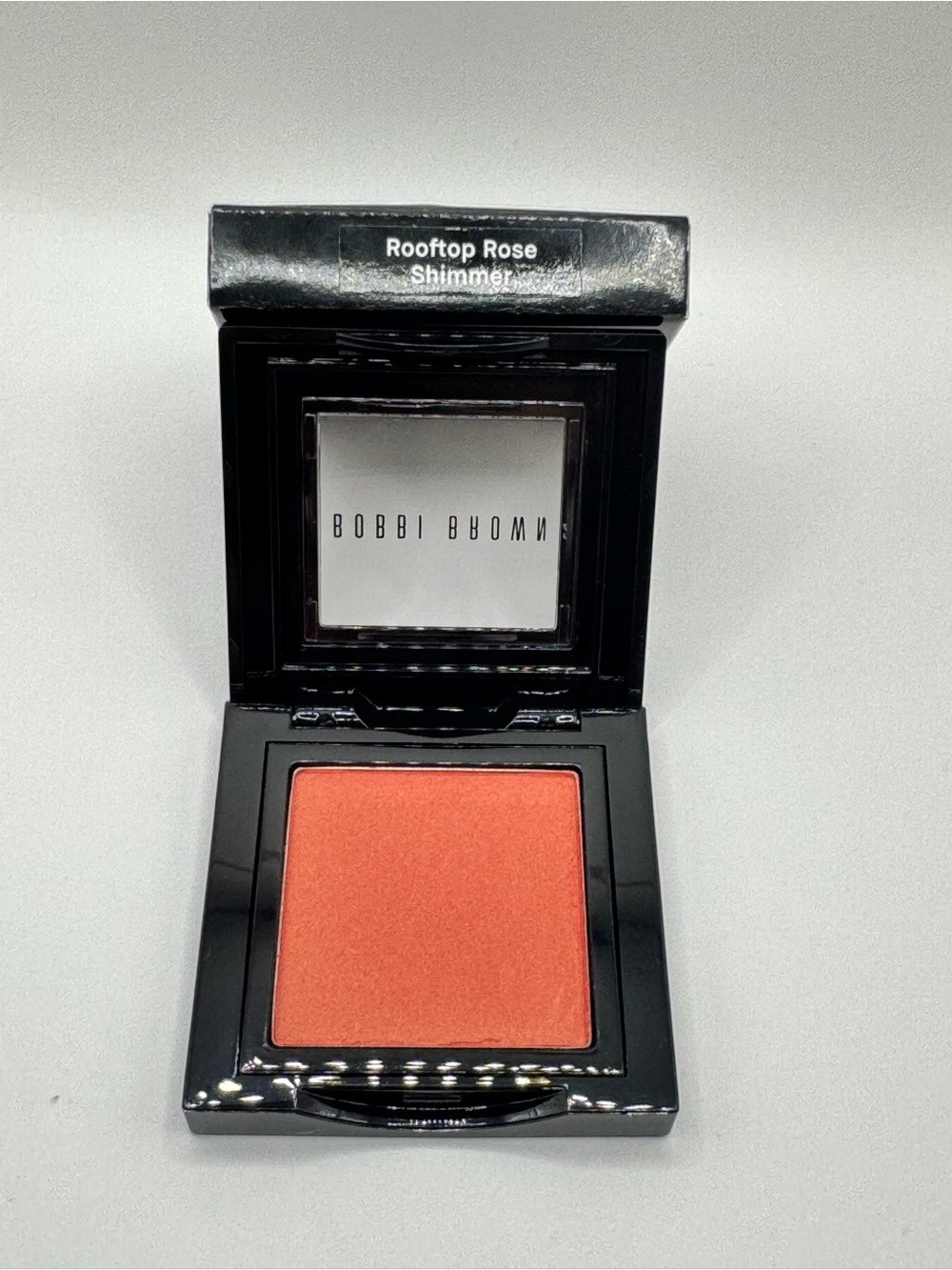 Bobbi Brown Coral-Peach Powder Blush - Picture 3 of 6